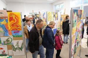 01 Zaverecna vystava VO vernisaz 2025 05 17 foto Peter Trnka