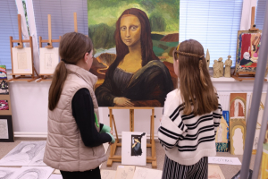 06 Zaverecna vystava VO vernisaz 2025 05 17 foto Peter Trnka