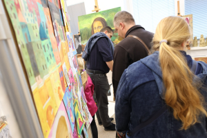 13 Zaverecna vystava VO vernisaz 2025 05 17 foto Peter Trnka