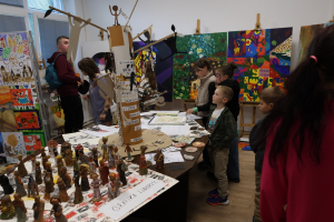 15 Zaverecna vystava VO vernisaz 2025 05 17 foto Peter Trnka