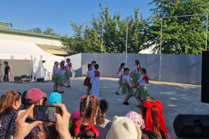 16 Bernolakovsky majales 2025 05 01 foto Robert Muller