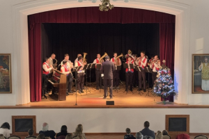 22 Mikulassky koncert ZUS Vrbenskeho ZUS Bernolakovo 2024 12 04 Zuzana Spodniakova