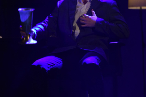 noc-divadiel-2023-chrobak-v-hlave-roman-artim-DSC 8671